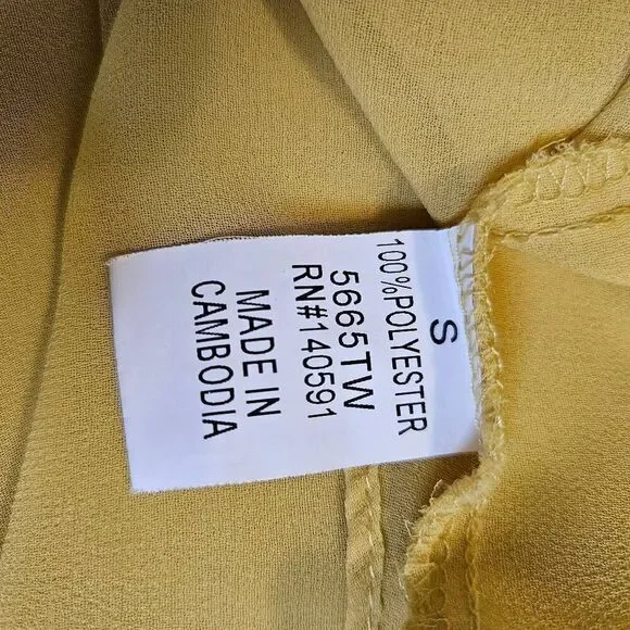 CQ sheer top, yellow oversized hi/low. S #888 - Picture 4 of 5